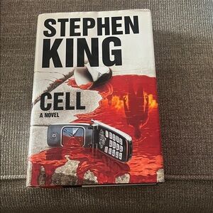 Stephen king Cell the Novel Hardback book